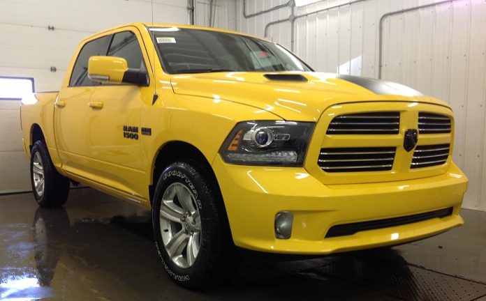 2016 Ram 1500 Stinger Yellow Sport 2016 Ram 1500 Stinger Yellow Sport