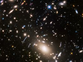 Hubble Telescope warps to edge of galaxy with latest image