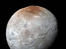 Charon-red spot-new horizon