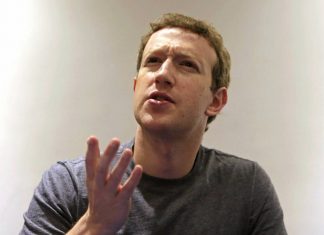 Facebook puts a 911 conspiracy theory as a trending topic