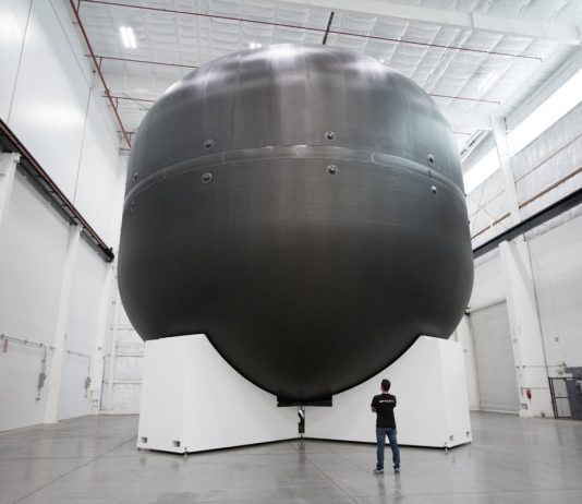 SpaceX is testing the fuel tank of the Mars Colony spacecraft