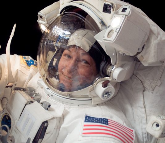 NASA’s Peggy Whitson arrives at ISS, becomes oldest female astronaut