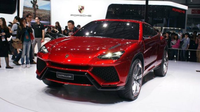 Lamborghini 2018 Urus hybrid SUV