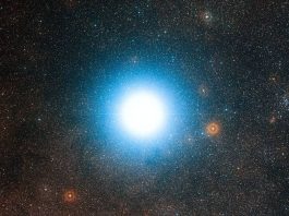 The VLT gears up to look for alien planets in Alpha Centauri Alpha Centauri HD image.