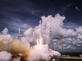 SpaceX celebrates the successful return of the Falcon 9 Falcon 9-launch-Iridium-satellites-10