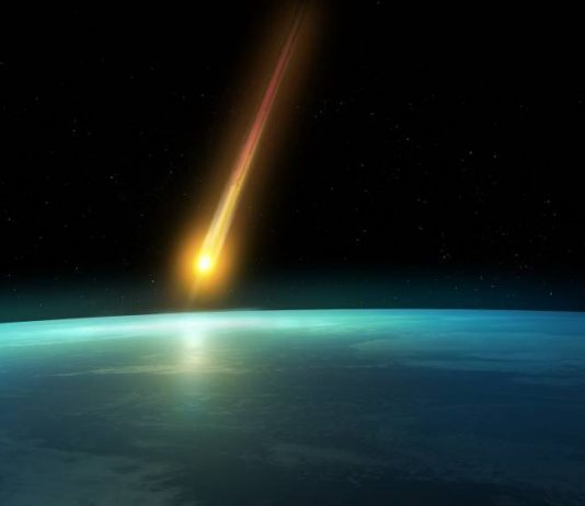 NASA spots two unidentified objects heading toward the Earth