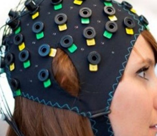 LIS patients say they want to live using a mind-reading hat