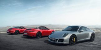 Watch the new models of the 2017 Porsche 911 GTS