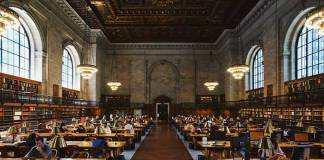 10 Reasons It's Worth Studying for an MBA