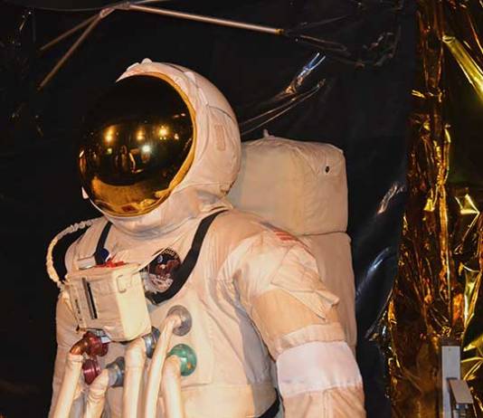 NASA Is Hiring Astronauts Who Will Go to Moon – Applications Start On March 2 NASA Is Hiring Astronauts Who Will Go to Moon – Applications Start On March 2