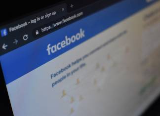 Facebook Launches Video Calls for 50 Users, Increases WhatsApp’s Video Calls to Eight Users