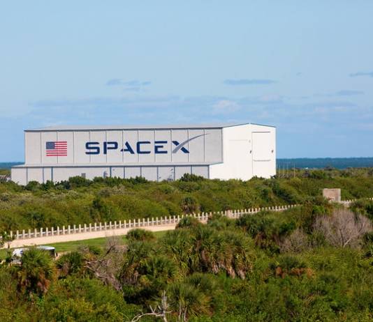 Winds and Cumulus Clouds Shift ULA’s X-37B Launch to Sunday, SpaceX’s Launch to Monday Winds and Cumulus Clouds Shift ULA’s X-37B Launch to Sunday, SpaceX’s Launch to Monday
