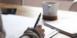 How to Start a Reselling Business