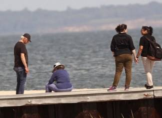 Bill Clinton & Wife Hillary Stroll the Beach as Monica Lewinsky Launches Film