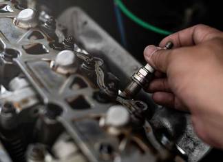 Common Mistakes When Installing Spark Plugs