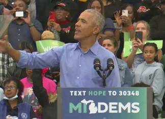 Barack Obama Tells Heckler to Behave Himself during Michigan Rally